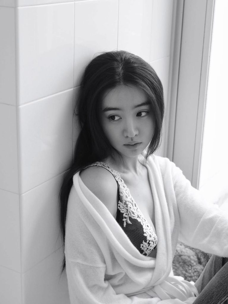 S 13344785 0 768x1024 1