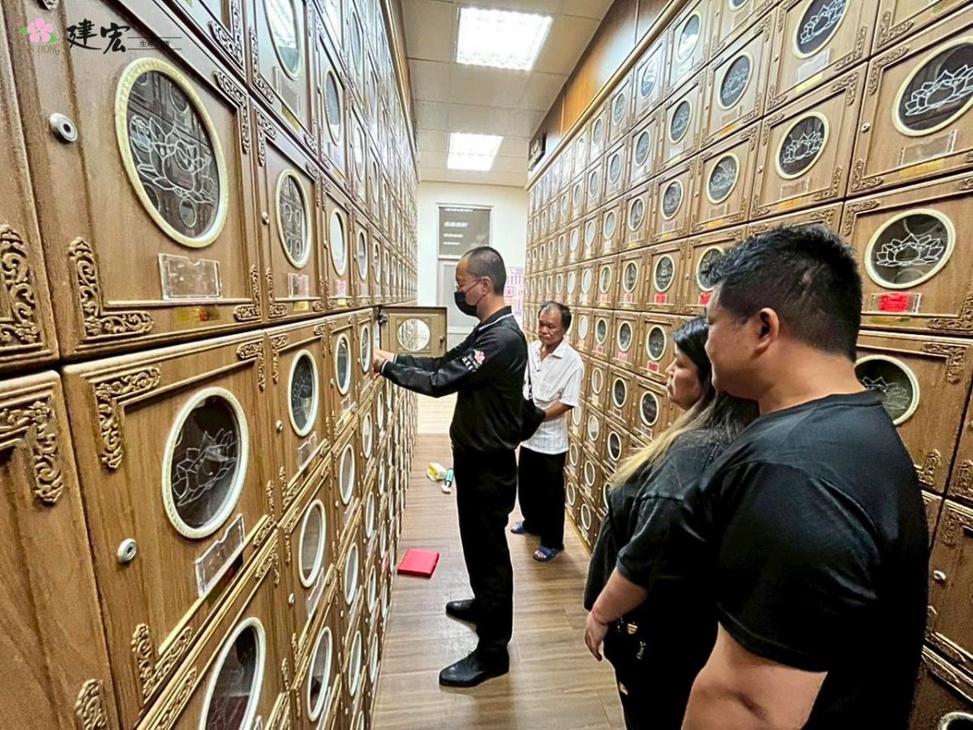 08d83195 7285 4c44 9325 d3cfad9e0f6d 177614725613005768706843334