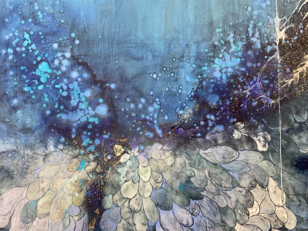 %E5%BC%B5%E9%80%B8%E7%B5%9C%E4%BD%9C%E5%93%81%E5%A4%A9%E4%BD%BF%E7%91%95%E7%96%B5 1024x768 1