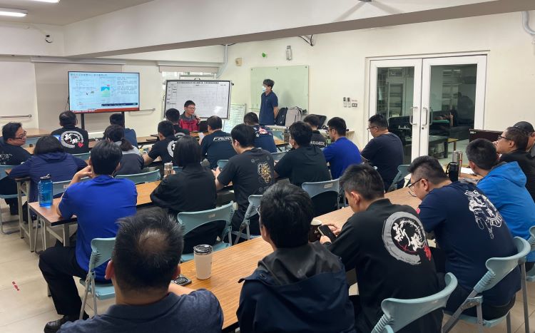 《圖說》消防局外勤大隊EMIS教育訓練。〈消防局提供〉