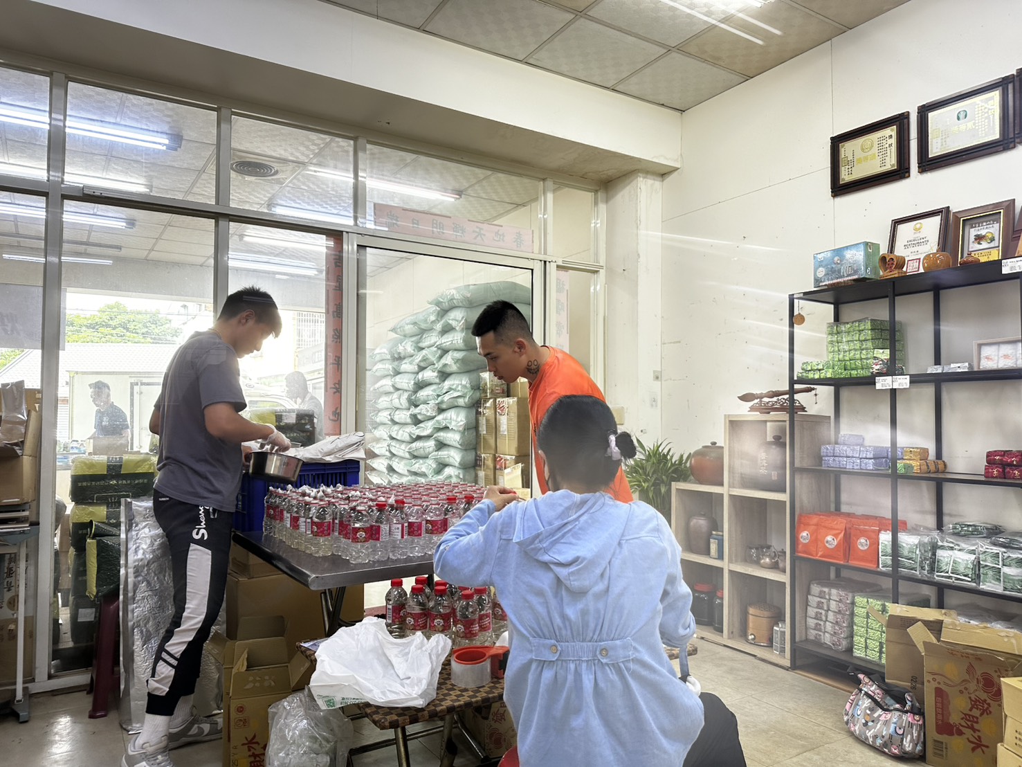 中埔救國團暖心隨行!4/16進駐北港致敬「香燈腳」奉上冷泡茶 3 11 6