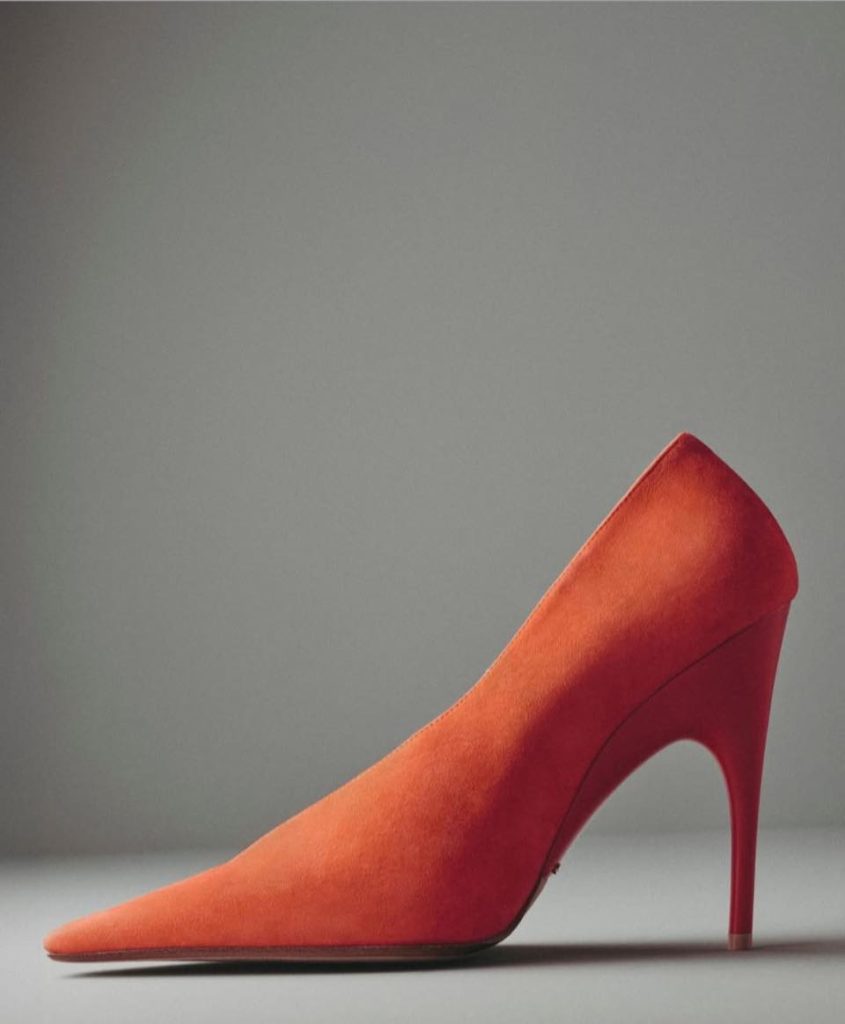 Balenciaga ss2600006 845x1024 1