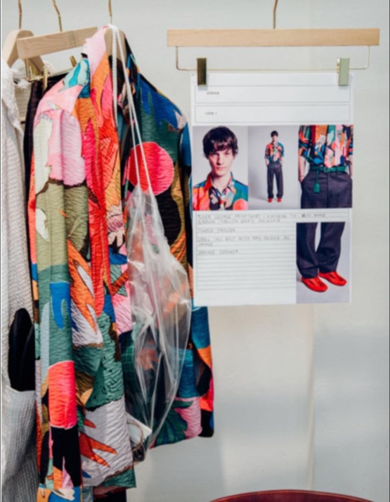 Paul Smith 把旅行,穿在身上 6 2026Paul Smith%E6%97%85%E8%A1%8C%E9%A2%A800002 795x1024 1