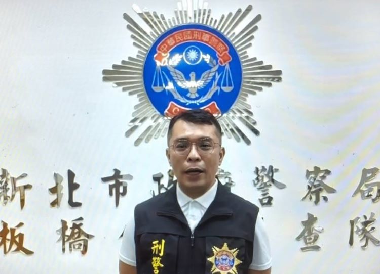 防堵虛擬貨幣介選 板橋警破獲跨境賭盤案件 3 《圖說》板橋分局偵查隊副隊長陳亮溦說明境外去中心化預測平台進行選舉賭博案件案由。〈板橋分局提供〉