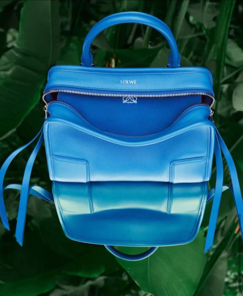 2026Loewe%E7%9A%84%E5%96%AE%E6%8F%90%E6%8A%8A%E5%8C%8500002 840x1024 1