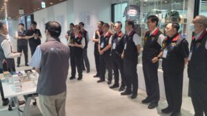 %E5%85%AD 1 300x169 1