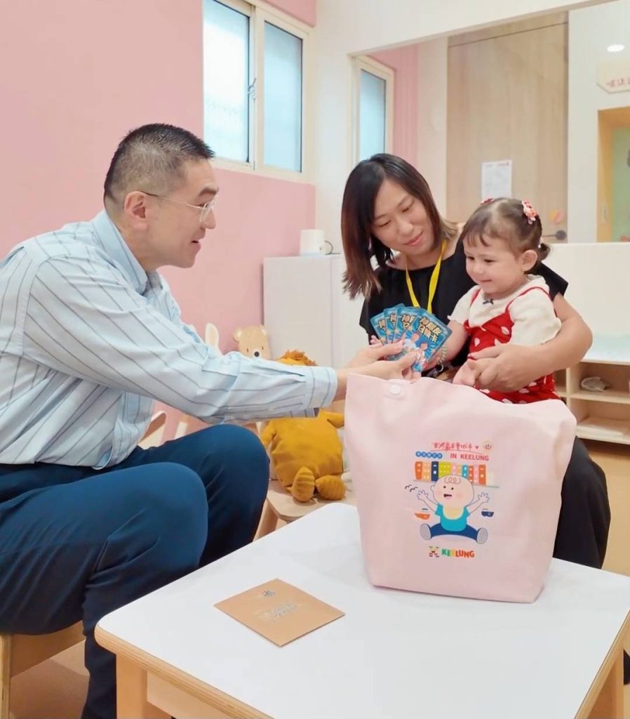 S 534659248 0 898x1024 1