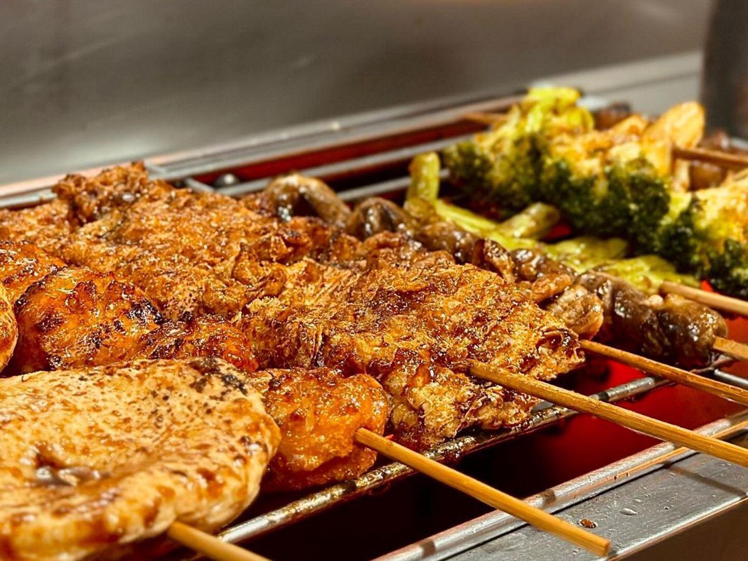 3ef16604 ffc8 4952 bbfd e43cf9e644f5 177666376748852523303798051