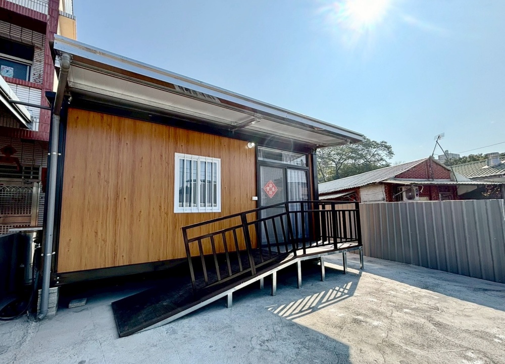 01%E5%B9%B8%E6%B1%9F%E9%8B%BC%E6%A7%8B%E6%89%93%E9%80%A0%E9%AB%98%E6%95%88%E7%8E%87%E7%B5%84%E5%90%88%E5%B1%8B%E8%BE%A6%E5%85%AC%E5%AE%A4%E7%A9%BA%E9%96%93%E6%96%B0%E9%81%B8%E6%93%87