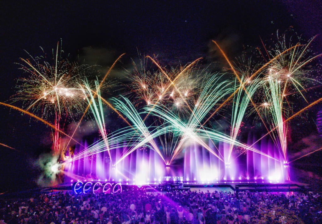 %E4%BB%8A%E5%B9%B4%E6%B0%B4%E8%88%9E%E9%96%89%E5%B9%95%E7%89%B9%E5%88%A5%E5%AE%89%E6%8E%92300%E7%A7%92%E9%95%B7%E6%95%88%E7%85%99%E7%81%AB%E7%A7%80%E9%82%80%E8%AB%8B%E5%A4%A7%E5%AE%B6%E4%B8%80%E5%90%8C%E5%9C%A8%E7%B5%A2%E7%88%9B%E8%8A%B1%E7%81%AB%E4%B8%8B%E7%82%BA%E4%BB%8A%E5%B9%B4%E7%9A%84%E6%B0%B4%E8%88%9E%E5%AD%A3%E7%95%99 1024x713 1