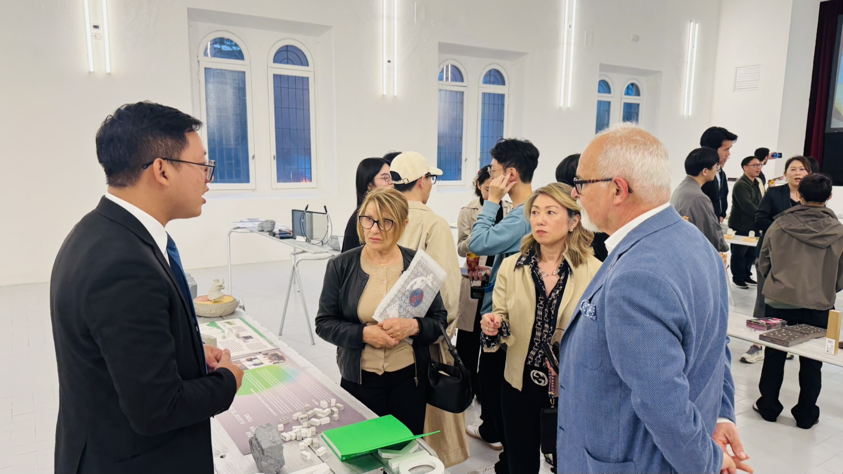 %E5%9C%96%E4%B8%80%E4%BA%9E%E6%9D%B1%E9%A0%90%E6%8B%8C%E5%90%8C%E4%BB%81%E8%A7%A3%E8%AA%AA%E5%B7%B2%E5%8F%96%E5%BE%97%E5%B0%88%E5%88%A9%E4%B9%8B%E5%9B%BA%E7%A2%B3%E6%8A%80%E8%A1%93%E8%88%87%E5%85%B6%E6%87%89%E7%94%A8%E6%88%90%E6%9E%9C