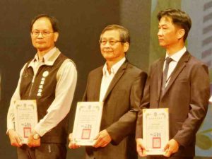 156530 Fotor 300x225 1