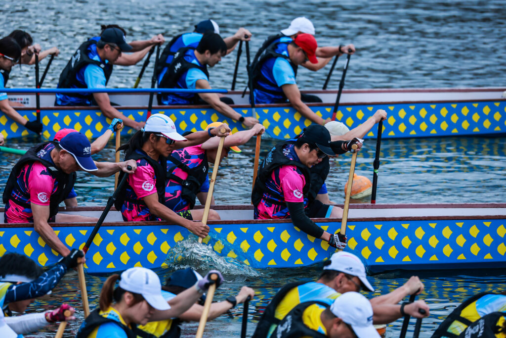 %E5%9C%96%E8%AA%AA%E4%BA%8C%E5%90%84%E9%9A%8A%E7%AB%B6%E8%B3%BD%E7%95%AB%E9%9D%A2 1024x683 1