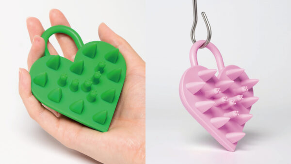 SINN PURETÉ 心樸優 愛心鎖頭皮按摩梳。圖/SINN PURETÉ 心樸優提供