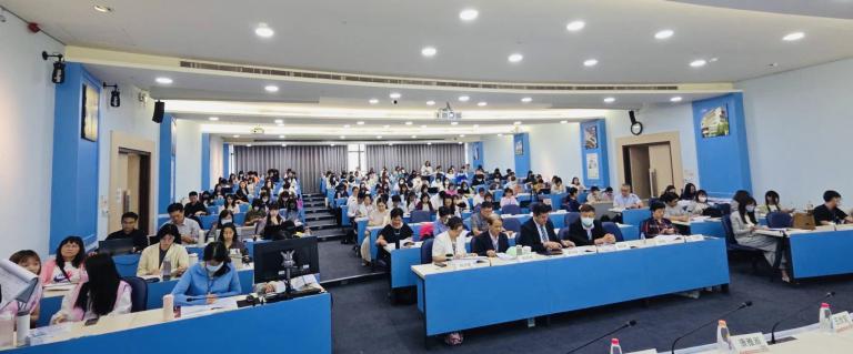 20260428011326 9cecdeea