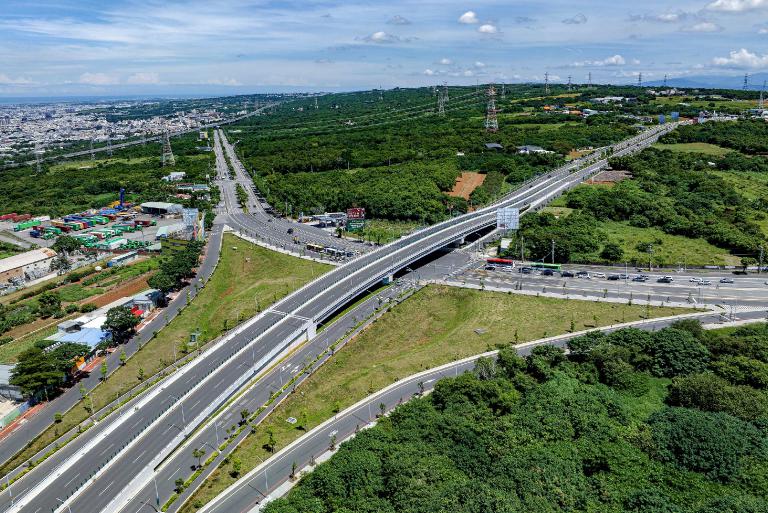 20260428234337 a8fbb74a