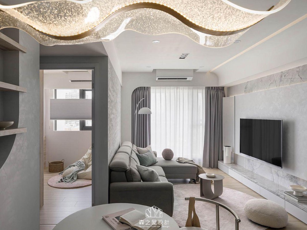 89975dd8 404c 4e12 8522 b19b87e1b350