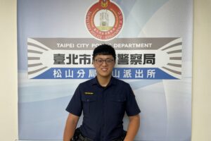 男子遇假投資詐騙 松山警成功攔阻60萬元 2 %E9%BB%83%E6%98%8E%E6%8F%9A 300x200 1