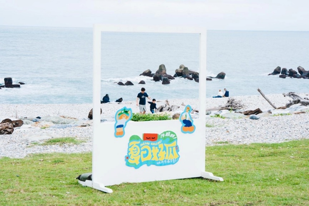 花蓮南濱湧入人潮!《夏日好瓜 城市降溫計畫》第二日持續升溫 4 010517004