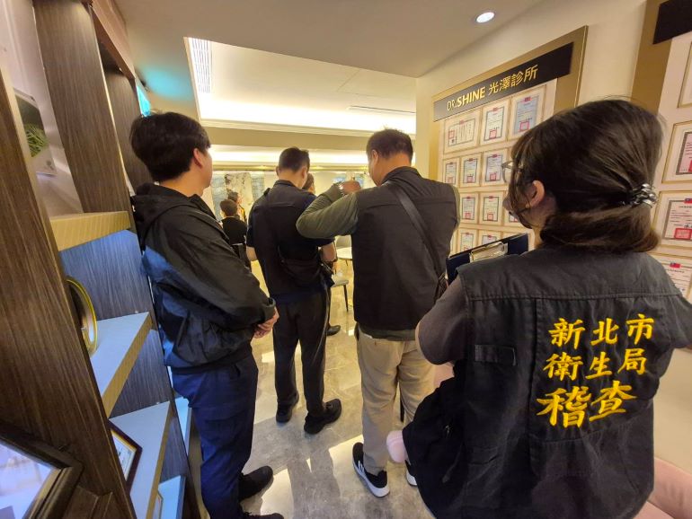 《圖說》新北市稽查醫療院所隱私維護措施情形。〈衛生局提供〉