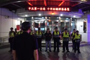 毒駕零容忍 城中波麗士掃蕩毒駕 決不寬貸 守護市民平安回家 14 MEITU 20260525 091403609 300x200 1