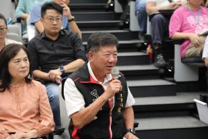優越地理環境、便捷生活機能與交通網絡 中科局長許茂新:中科是最受工程師青睞工作點 24 %E5%8D%97%E5%B4%97%E5%B7%A5%E6%A5%AD%E5%8D%80%E5%BB%A0%E5%95%86%E5%8D%94%E9%80%B2%E6%9C%83%E9%AB%98%E5%BF%97%E9%8A%98%E7%90%86%E4%BA%8B%E9%95%B7%E5%8F%B3%E6%8F%90%E5%95%8F%E6%9C%89%E9%97%9C%E5%BB%A0%E5%95%86%E4%BA%BA%E5%8A%9B%E8%A3%9C%E5%85%85%E4%BA%8B%E5%AE%9C 300x201 1