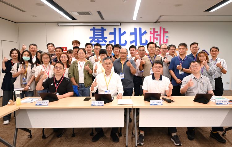 基北北桃聯手防疫治水 新北倡建鼠類監測標準、強化鶯歌溪治理 5 《圖說》基北北桃環保交流合作平台第10次會議合影。〈環保局提供〉