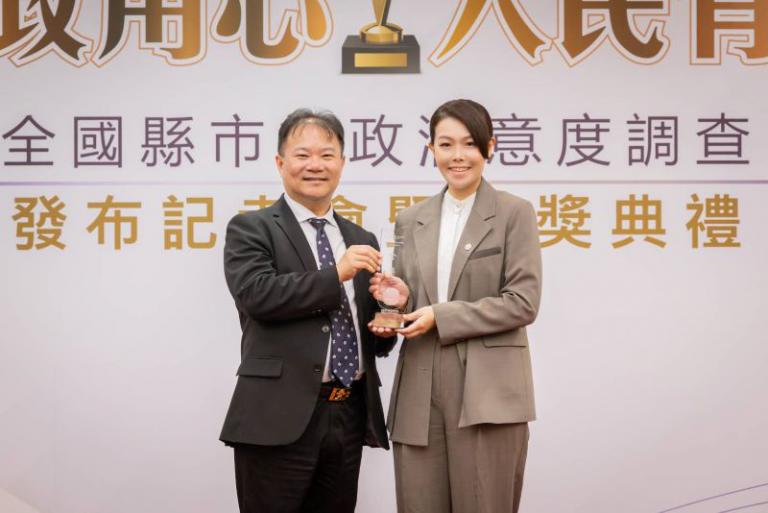 竹市施政獲「1金4銀」肯定 八大面向平均滿意度增幅13縣市第2 高虹安市長:市民為先、竹步向前 2 20260527154739 7189bf5f