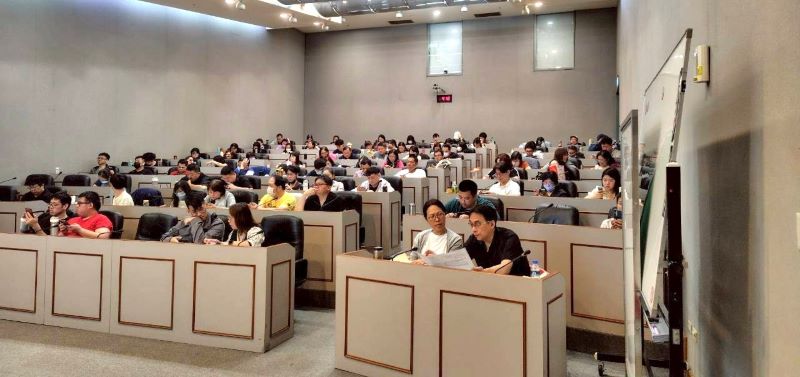《圖說》115年工廠校正講習於115年5月15日辦理，各區調查員出席踴躍、活動圓滿落幕。〈經發局提供〉